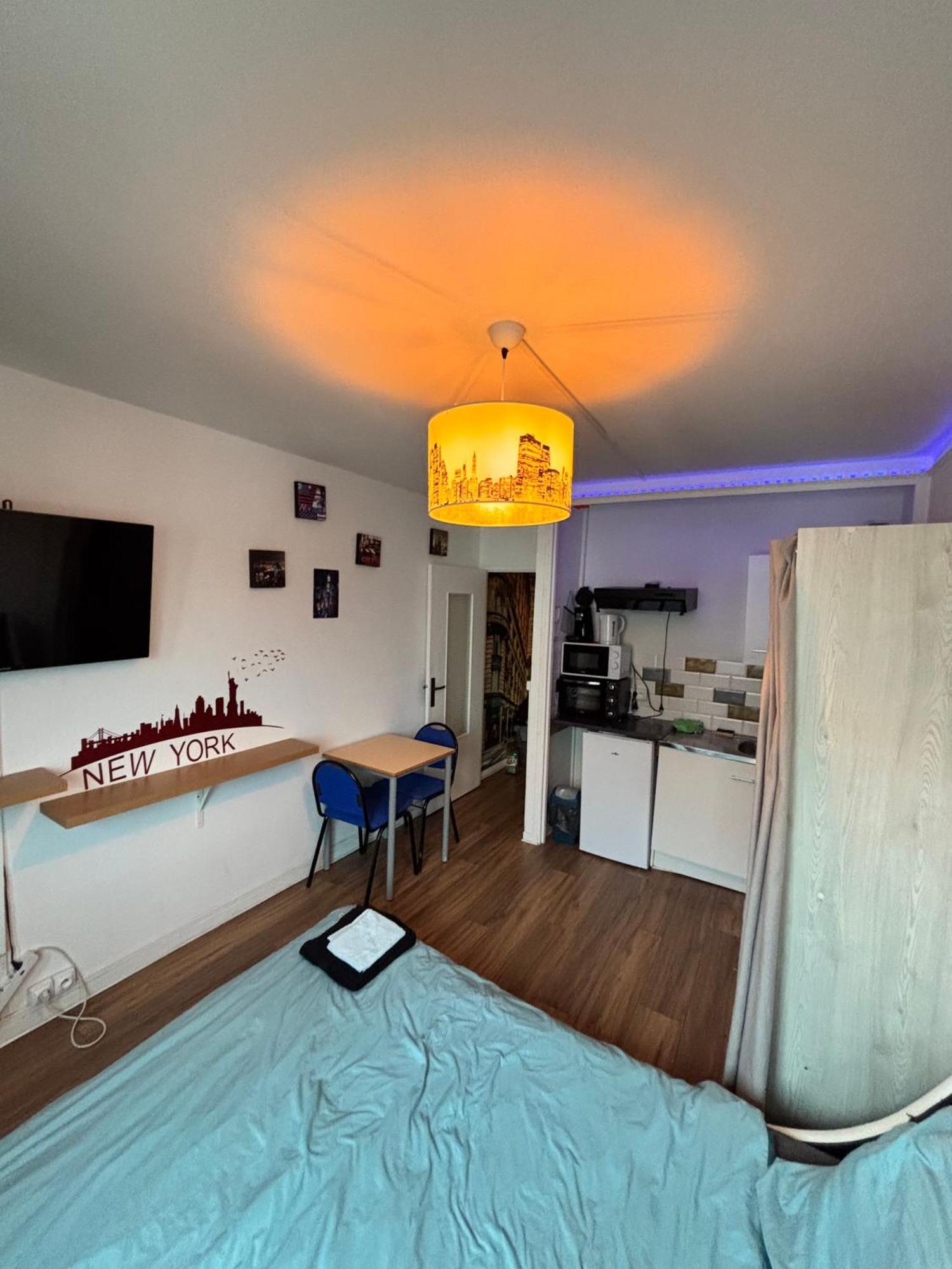 Le Gite "Manhattan Studio" Besancon Proche Centre Commerce Luaran gambar